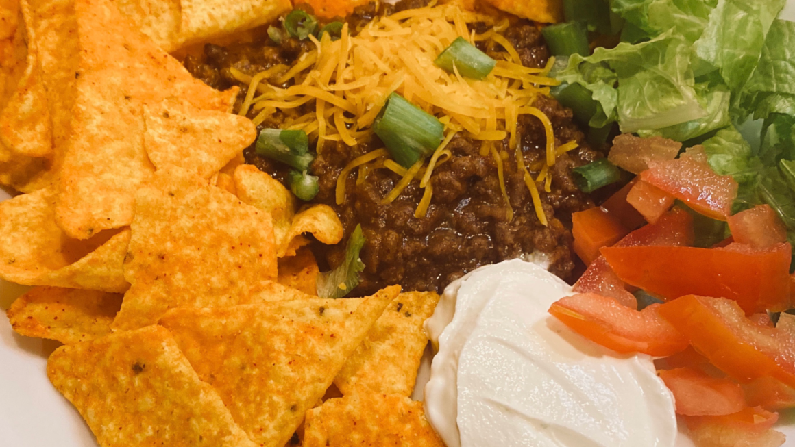 Easy Taco Salad with Doritos